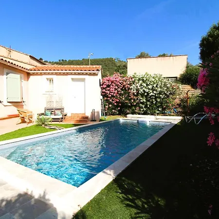 Vieux Moulin Avec Piscine Pour 7 Personnes Avec Piscine A Vila *